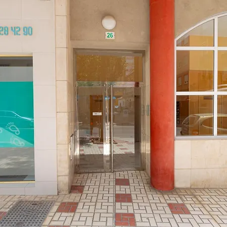 C17 Lovely 2 Bdr Appartement *